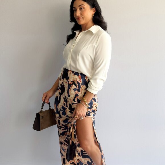 RESTOCK 11/12 | Women’s Horse Print Satin Midi Slip Skirt – Navy Blue - Picture 8 of 10